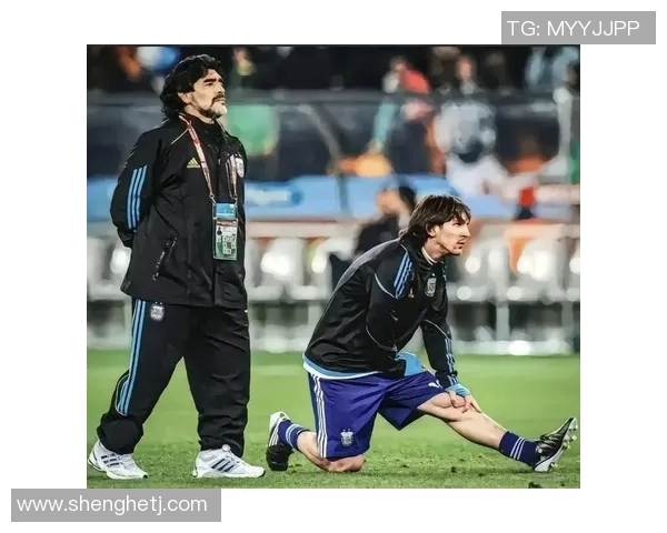 以梅西C罗内马尔姆巴佩为中心展现足球巨星的辉煌与时代风采