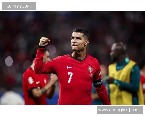 以踢足球风格凶猛著称的球星及其场上暴力瞬间回顾