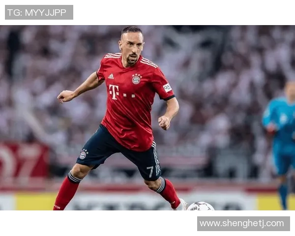 全球足坛30位顶级球星风采全解 影响力与成就并行的传奇人物